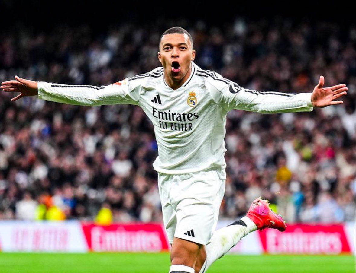 关于姆巴佩关键节点问鼎冠军，瑞士队带队取胜！的信息